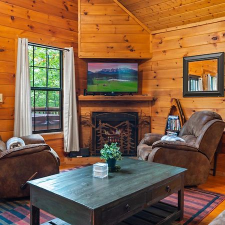 Great Smoky Mountains Cabin!, Secluded, Pet-Kid Friendly! Sevierville Kültér fotó